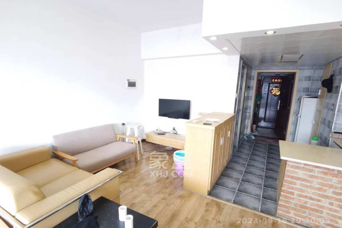 罗马国际公寓  1室1厅1卫    1600.0元/月 罗马国际公寓  1室1厅1卫    1600.0元/月室内图