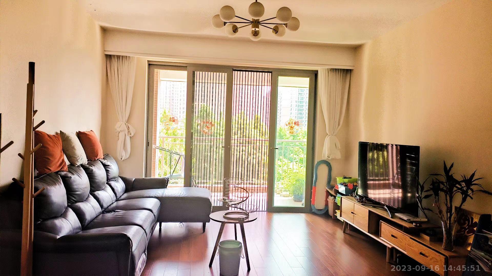 晋合湘水湾三期  4室2厅2卫    3600.0元/月