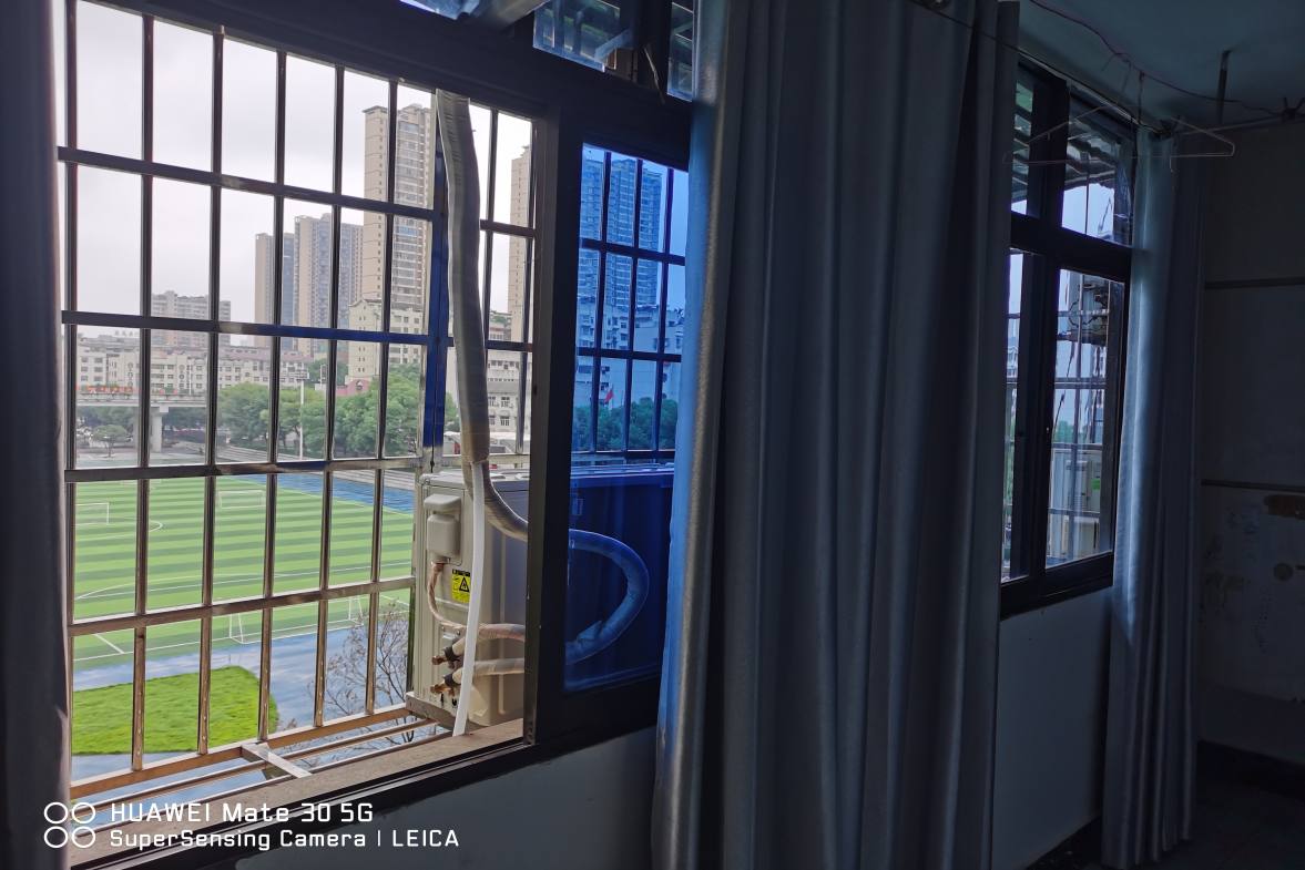 广电中心家属楼 3室1厅1卫 1800.0元/月 广电中心家属楼 3室1厅1卫 1800.0元/月室内图