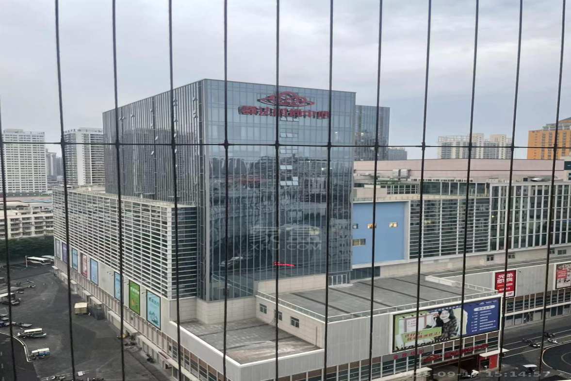 九天国际 3室2厅2卫 2500.0元/月 九天国际 3室2厅2卫 2500.0元/月室内图