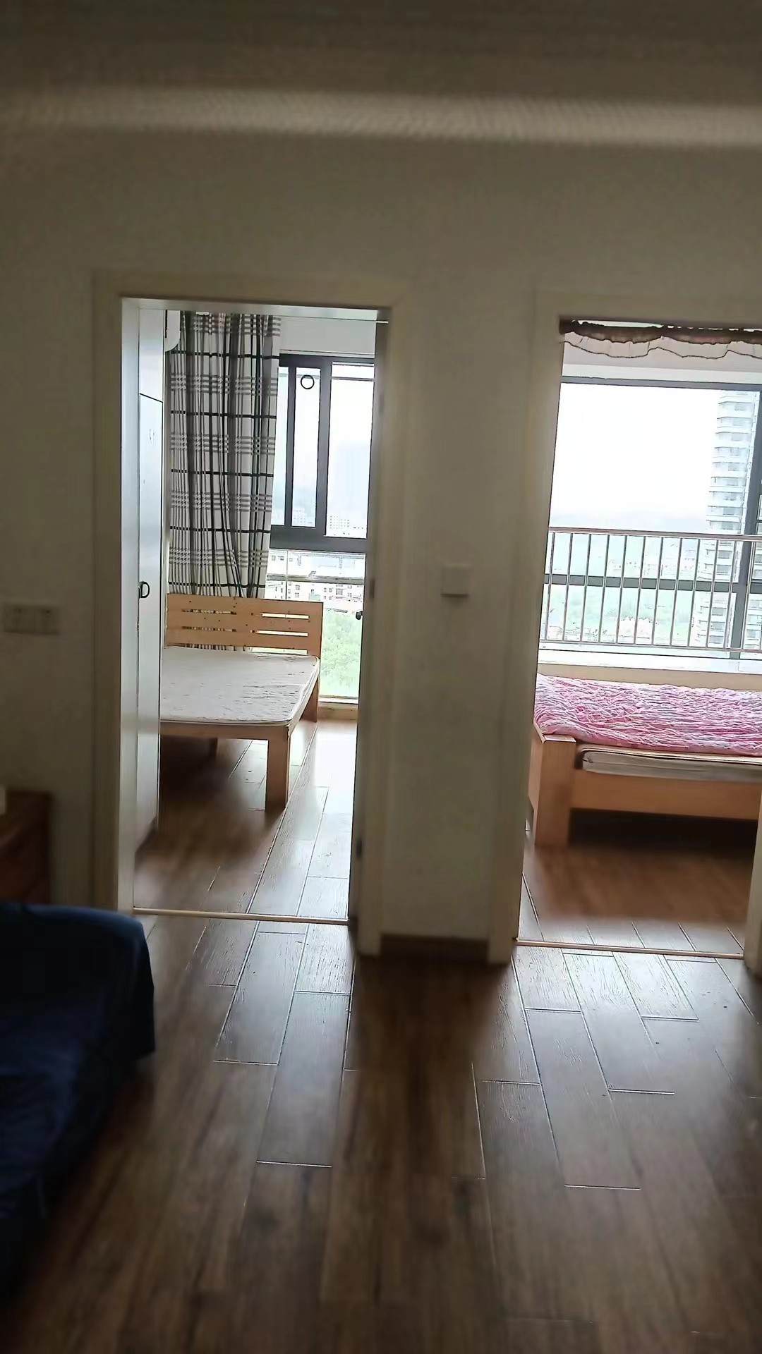 珠江愉景新城  2室1厅1卫   1300.00元/月室内图1