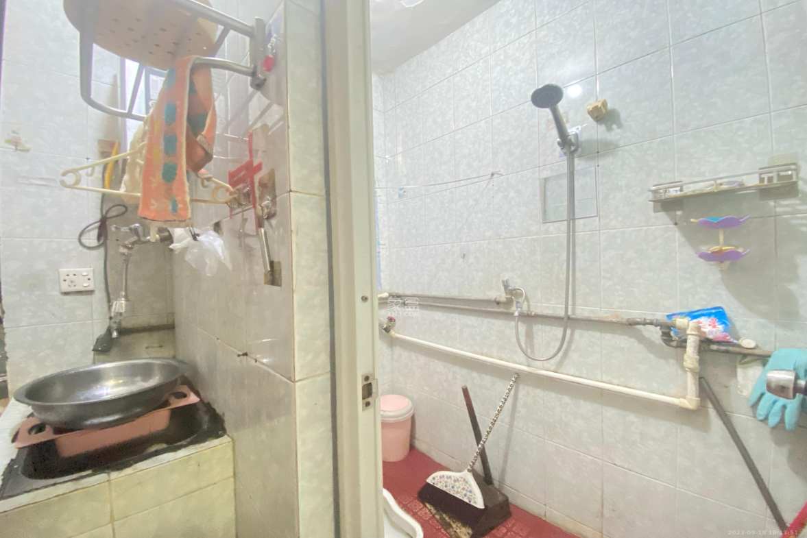 赤岗小区（一二三片）  3室1厅1卫    1500.0元/月室内图