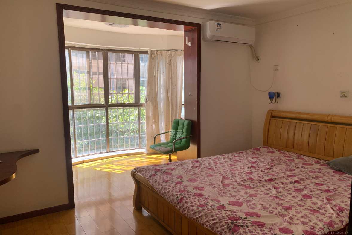 三城花苑(一,二,三期)  3室2厅2卫    1800.0元/月 三城花苑(一,二,三期)  3室2厅2卫    1800.0元/月室内图