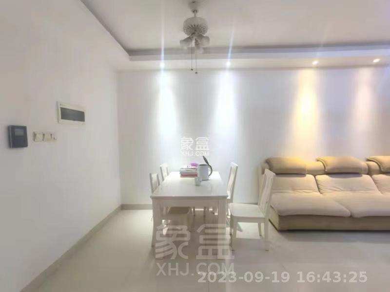 泰山公馆 2室1厅1卫 2000.0元/月 泰山公馆 2室1厅1卫 2000.0元/月室内图