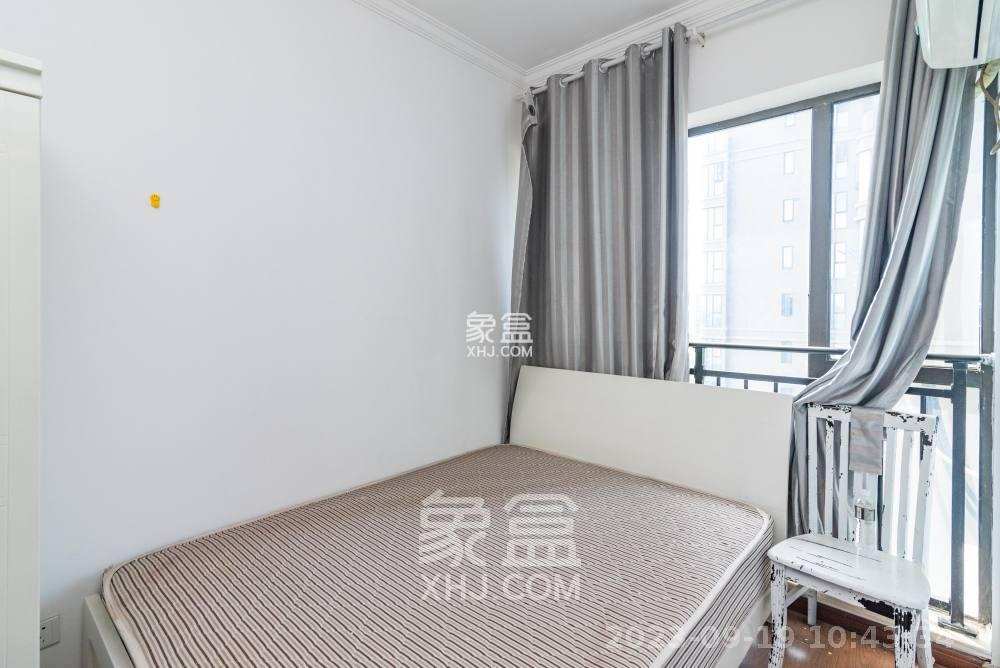 旺德府恺悦国际  3室2厅2卫    2300.0元/月室内图