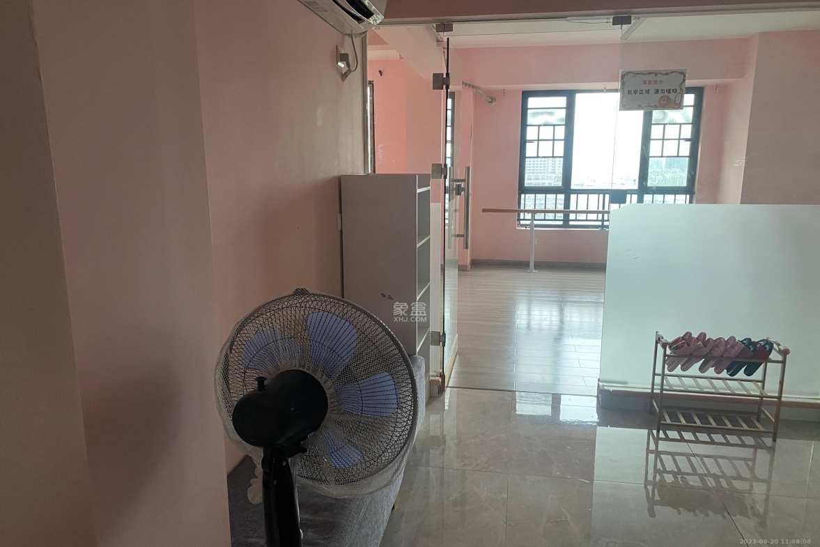 万博汇  1室1厅1卫    2000.0元/月室内图