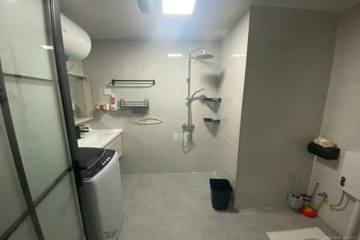 中建悦和城  1室1厅1卫    1600.0元/月室内图