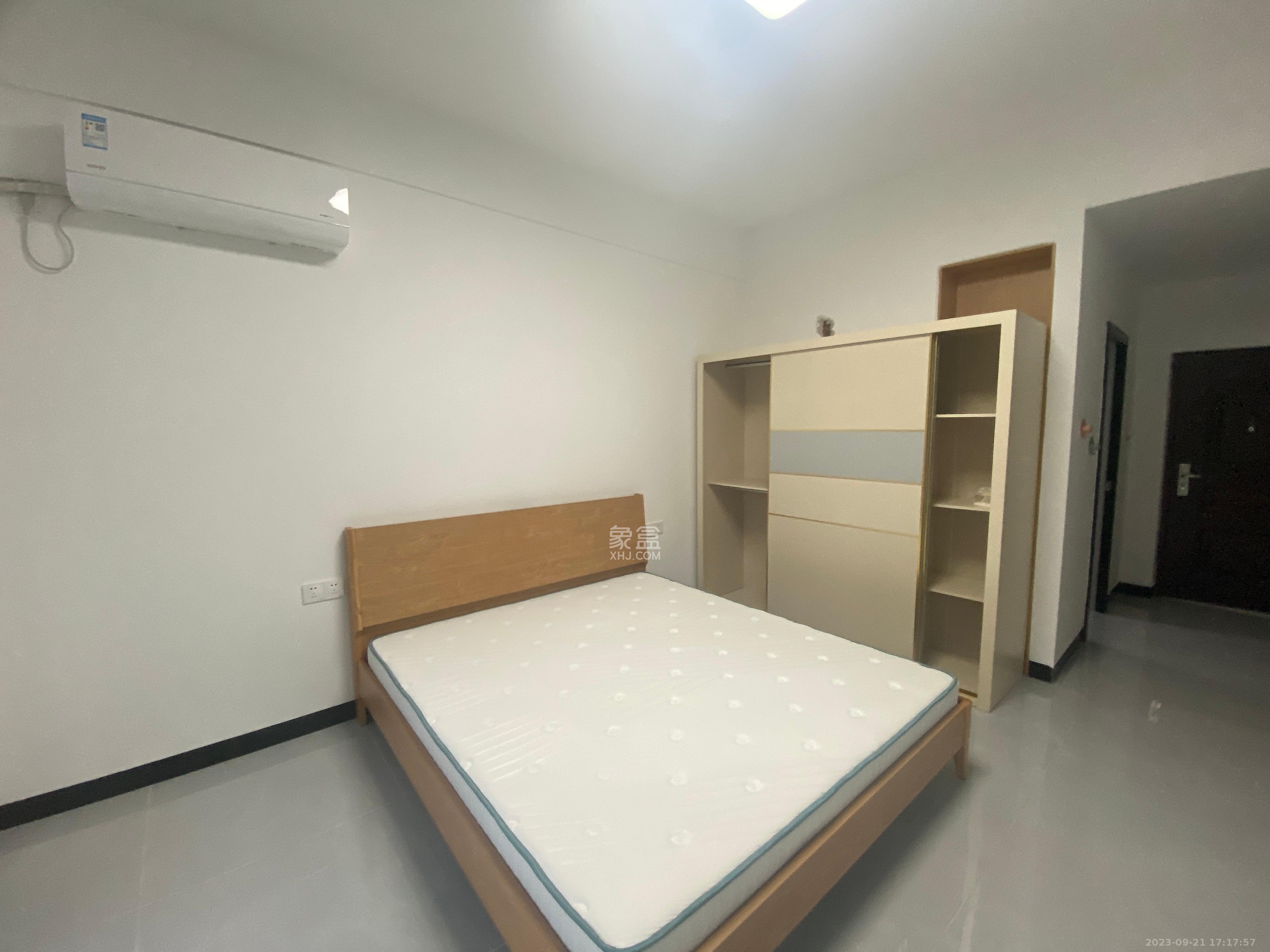 中建悦和城  1室1厅1卫    1600.0元/月