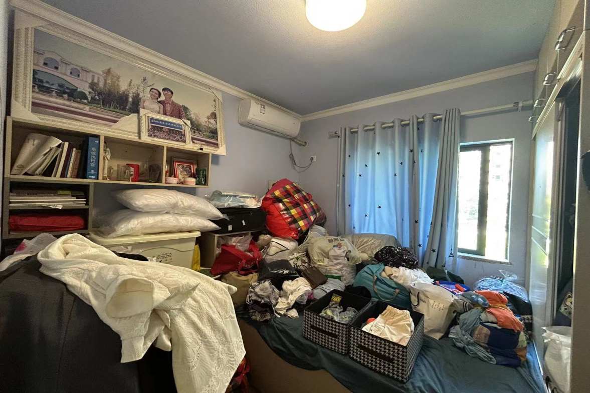 碧桂园  4室2厅2卫   2800.00元/月室内图