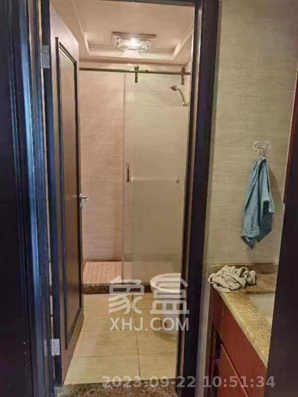 绿地中央广场 3室2厅1卫 2500.0元/月 绿地中央广场 3室2厅1卫 2500.0元/月室内图