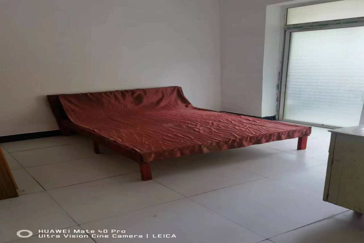 君悦华府  3室2厅1卫    1000.0元/月室内图