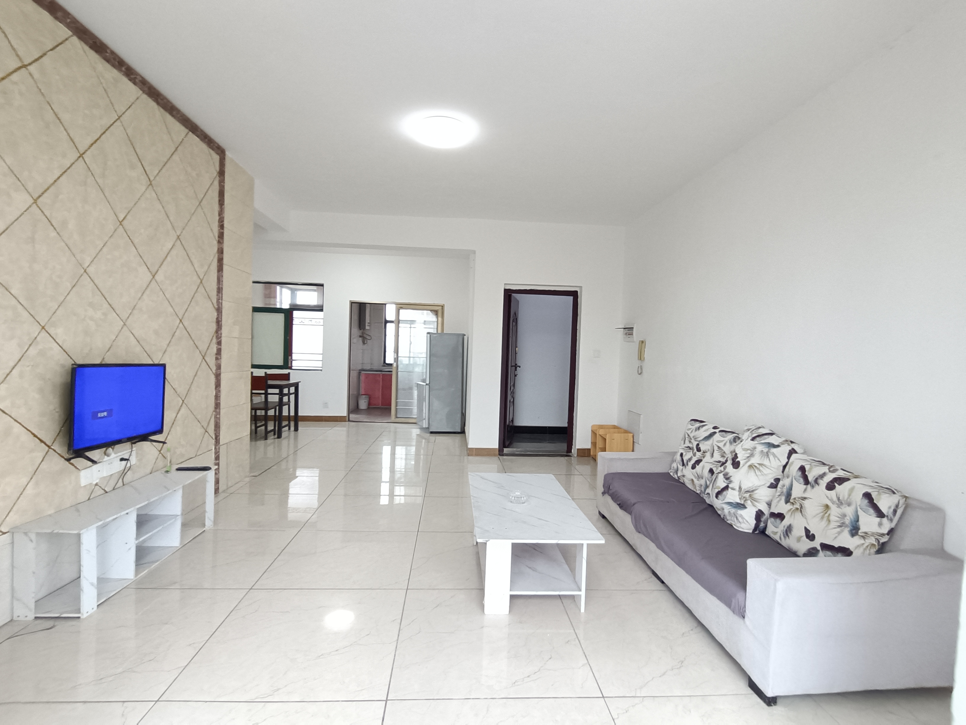 亚华名都  2室2厅1卫    31.0万