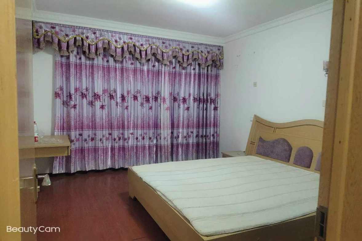 涟鑫佳苑  2室2厅1卫    38.8万室内图