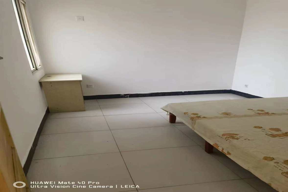 君悦华府  3室2厅1卫    1000.0元/月室内图