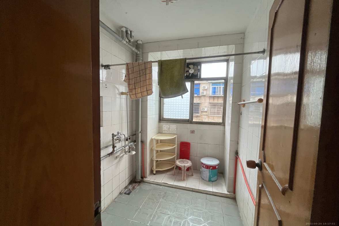 林业厅宿舍  0室0厅0卫   1900.00元/月室内图