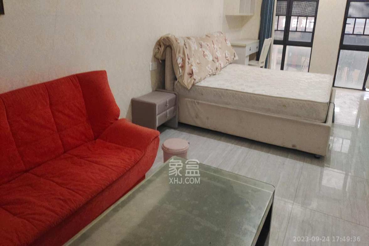 润和紫郡一期  1室1厅1卫   1500.00元/月室内图