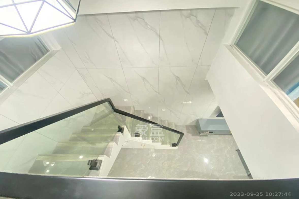 建发央玺（建发泱玺雅苑）  2室1厅1卫    2800.0元/月室内图