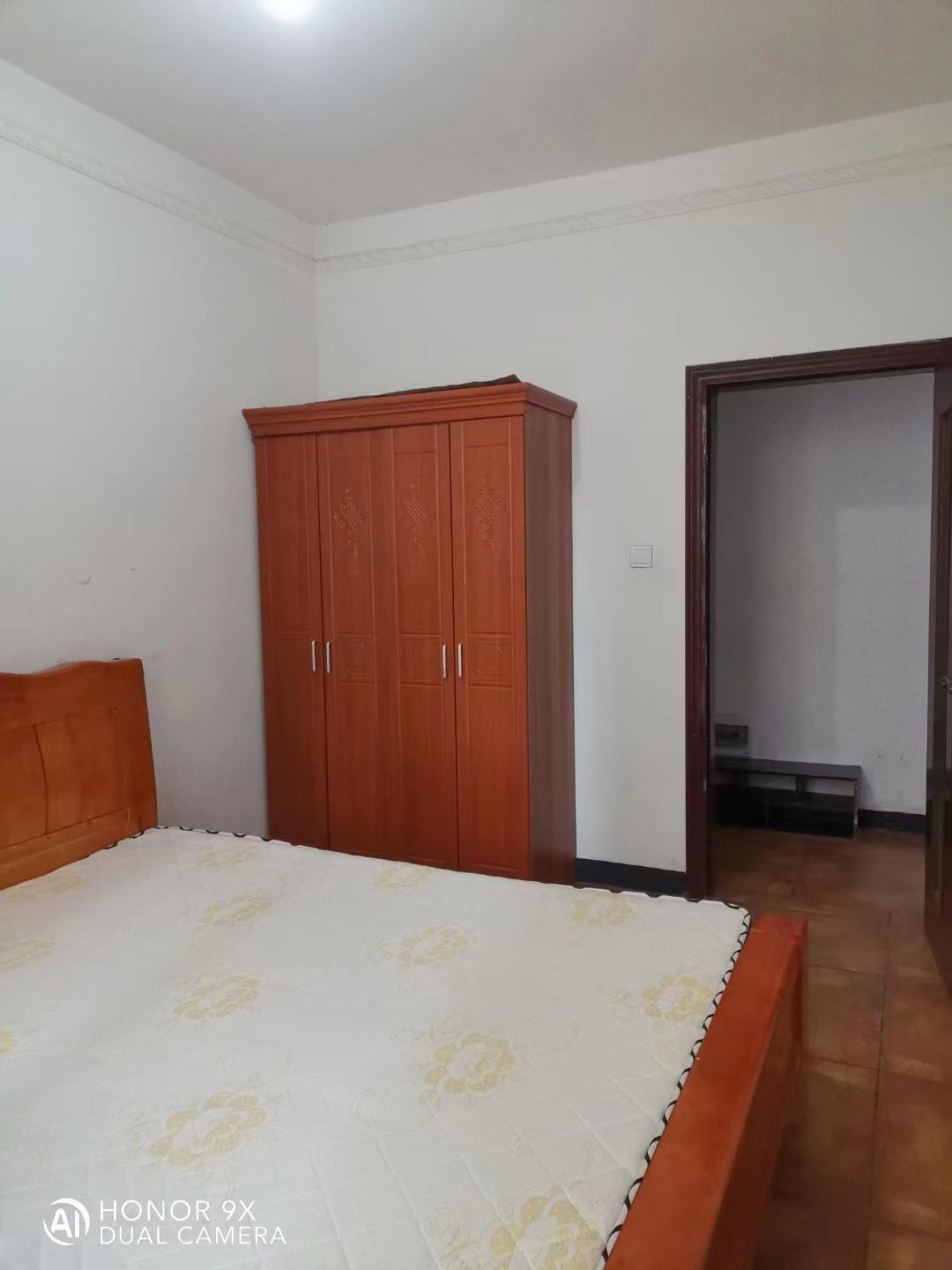 廖家安置小区 1室1厅1卫 600.0元/月 廖家安置小区 1室1厅1卫 600.0元/月室内图