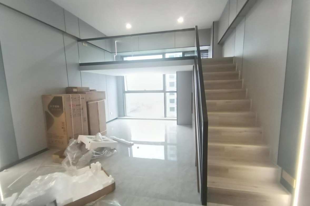 高新活力城  1室1厅1卫   1600.00元/月室内图1