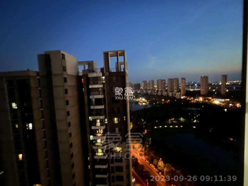 美的城三期  1室1厅1卫   1200.00元/月室内图