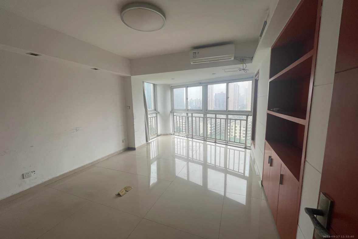 玛依拉山庄  2室1厅1卫    4000.0元/月室内图