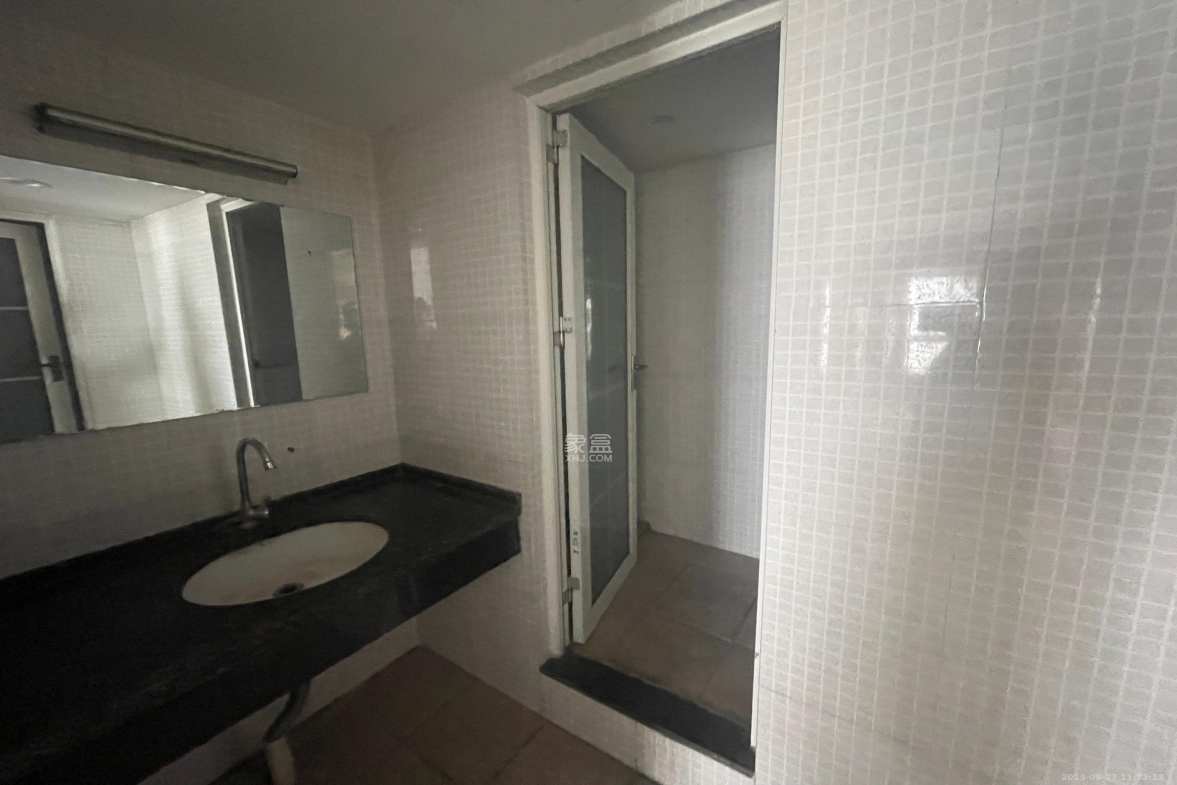 玛依拉山庄  2室1厅1卫    4000.0元/月室内图