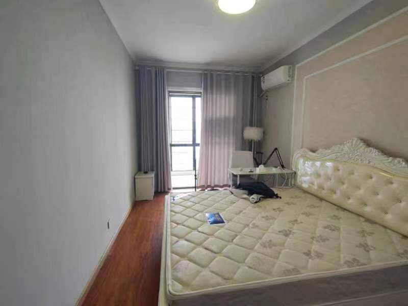 青春驿站 4室2厅1卫 2800.0元/月 青春驿站 4室2厅1卫 2800.0元/月室内图