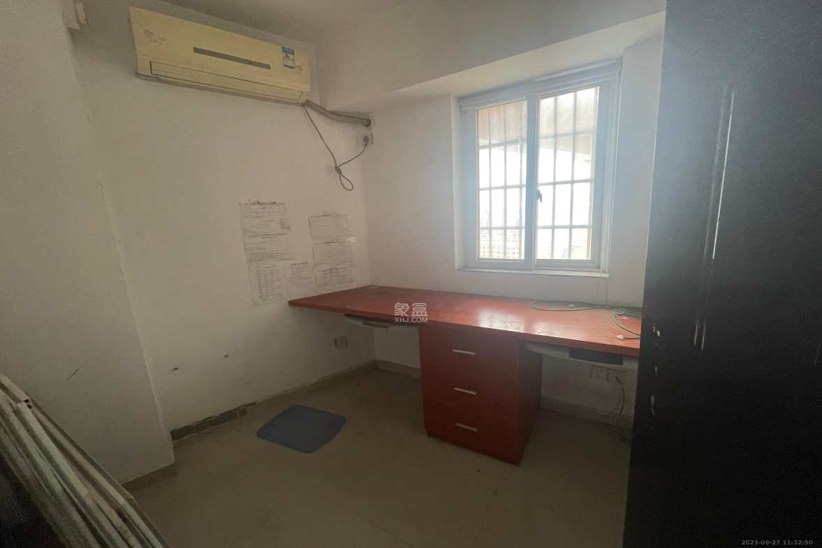 玛依拉山庄  2室1厅1卫    4000.0元/月室内图