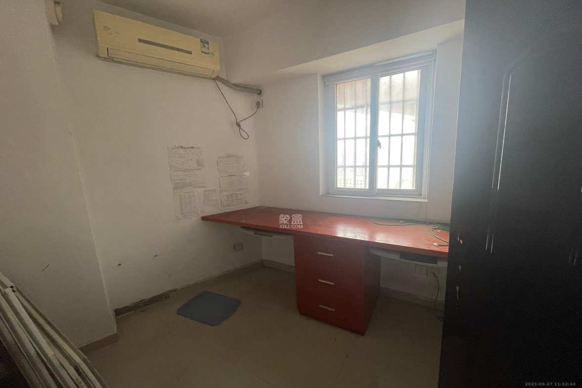 玛依拉山庄  2室1厅1卫    4000.0元/月室内图