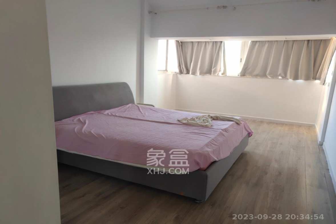 长建建材市场  4室2厅2卫   2200.00元/月室内图