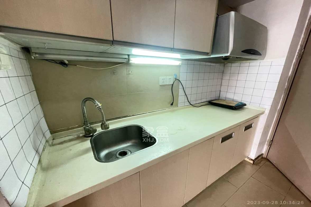 万科金色家园 1室1厅1卫 1400.0元/月 万科金色家园 1室1厅1卫 1400.0元/月室内图