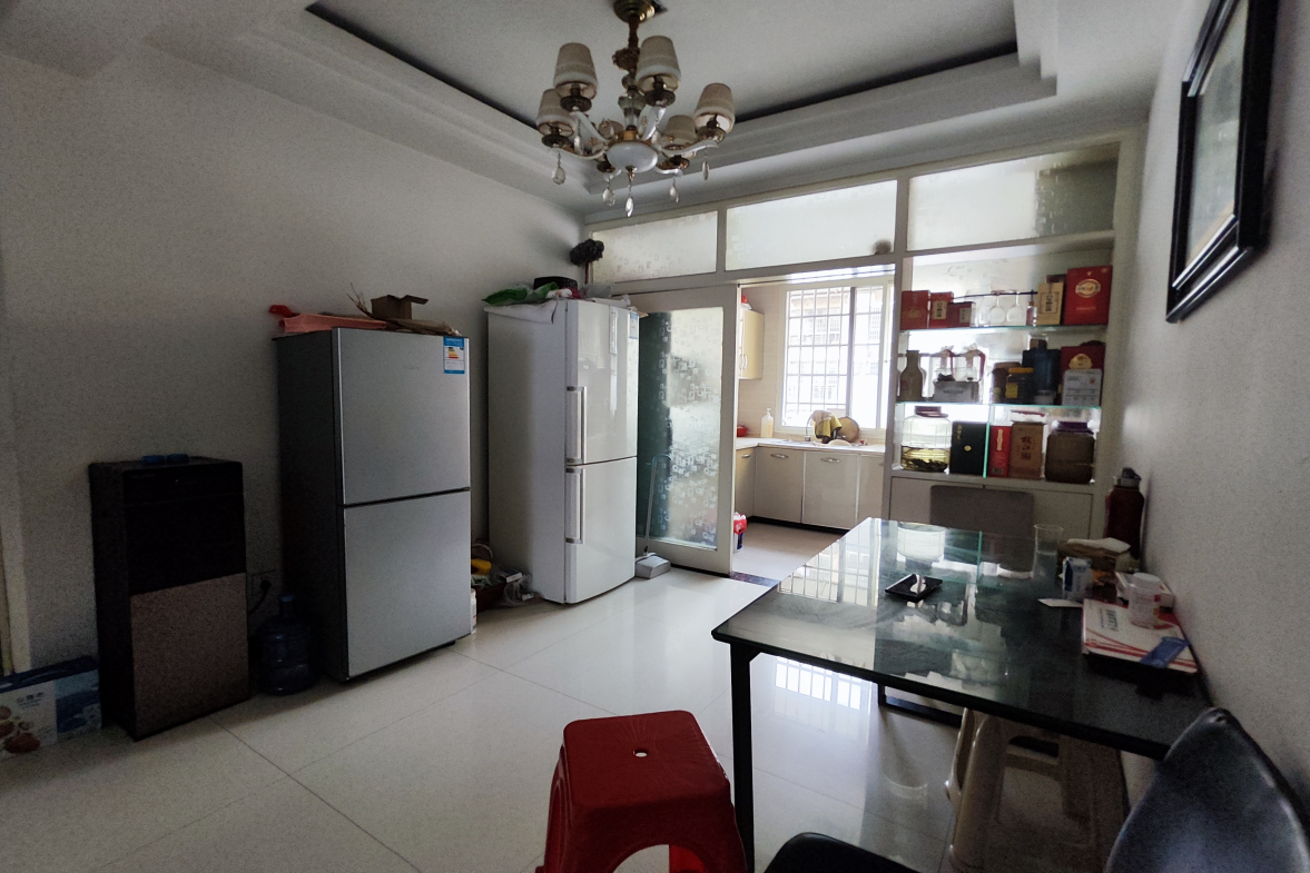 君悦华府 3室2厅2卫 4500.0元/月 君悦华府 3室2厅2卫 4500.0元/月室内图