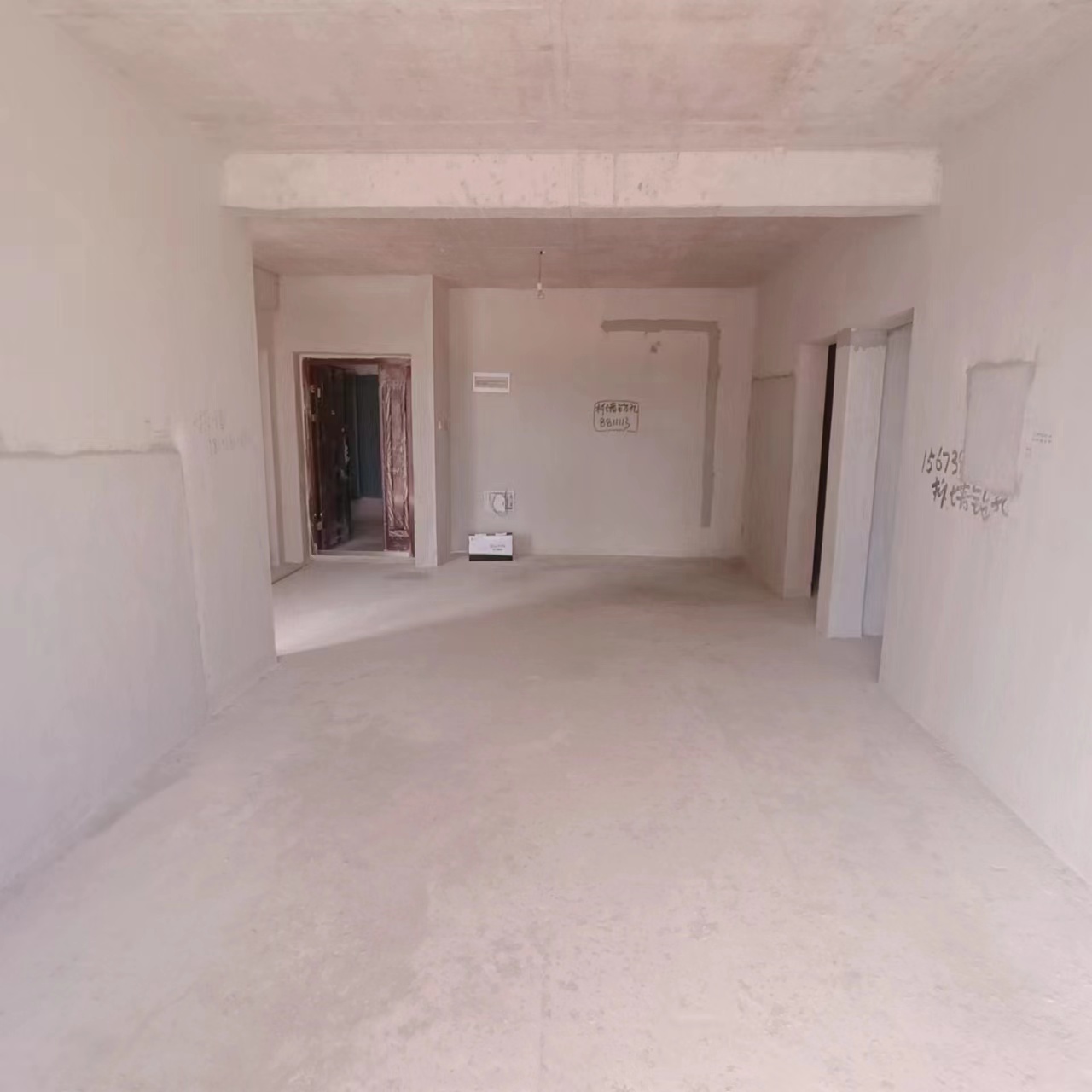 大汉龙城   114.0㎡      4330.0元/月室内图