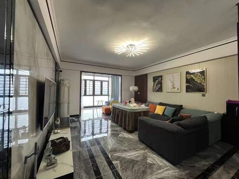 碧桂园豪园-二期  3室2厅2卫   98.80万