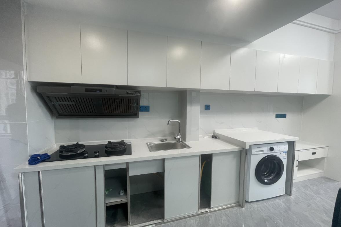 巴陵正荣府 1室1厅1卫 2000.0元/月 巴陵正荣府 1室1厅1卫 2000.0元/月室内图