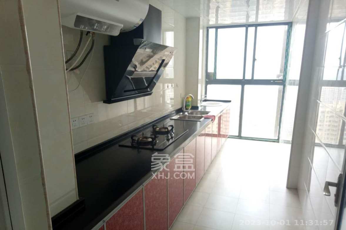 秀峰景园（领秀峰）  3室2厅1卫    2000.0元/月室内图