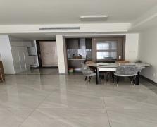 碧桂园翘楚棠  3室2厅2卫    1600.0元/月