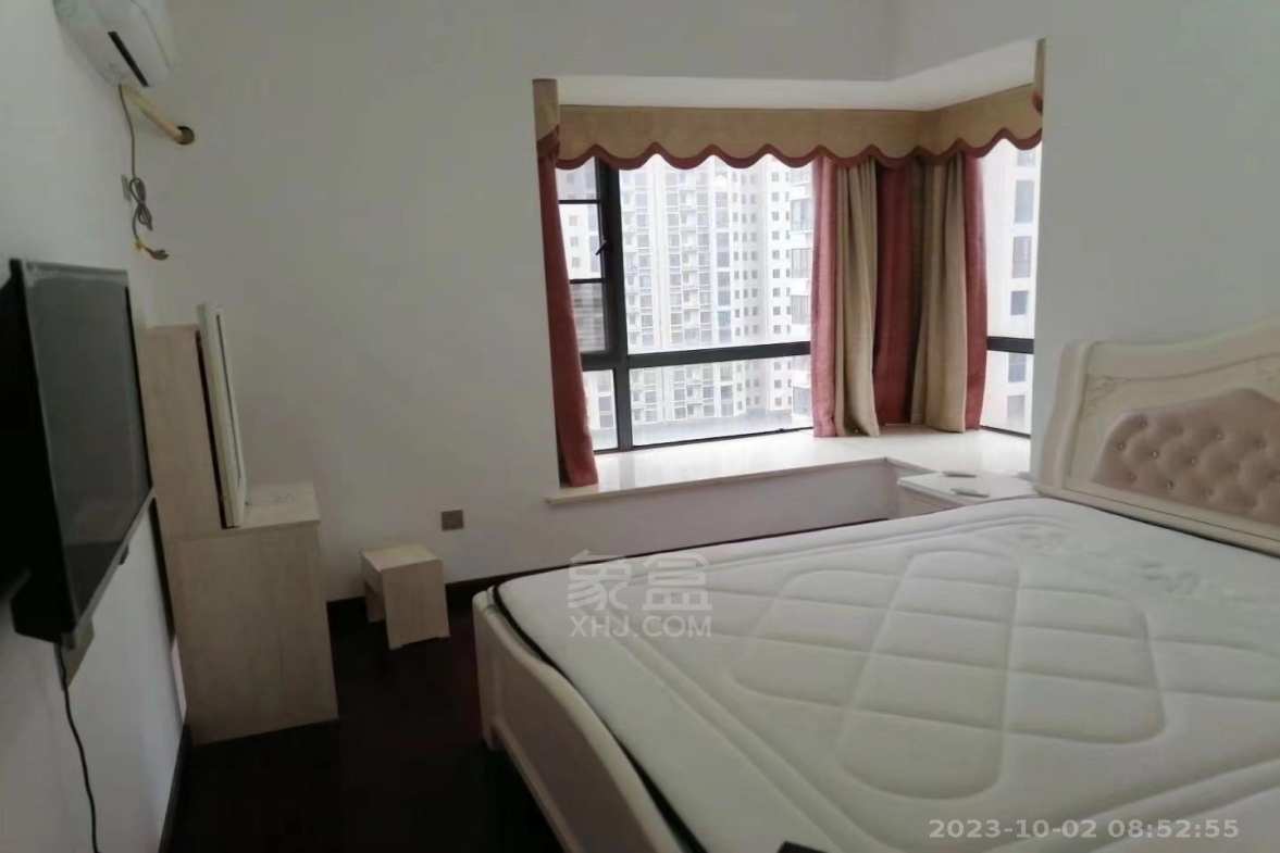 山水洲城华晨第一城  2室2厅1卫    2000.0元/月室内图