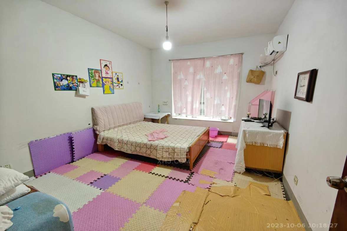 湘湾B区  2室2厅1卫   1000.00元/月室内图
