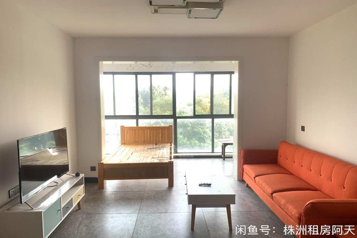 时代新城（翰林府）  3室2厅1卫    1500.0元/月室内图1