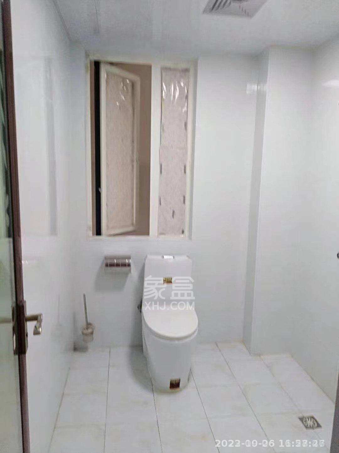 九八缔景城  3室2厅2卫    2000.0元/月室内图