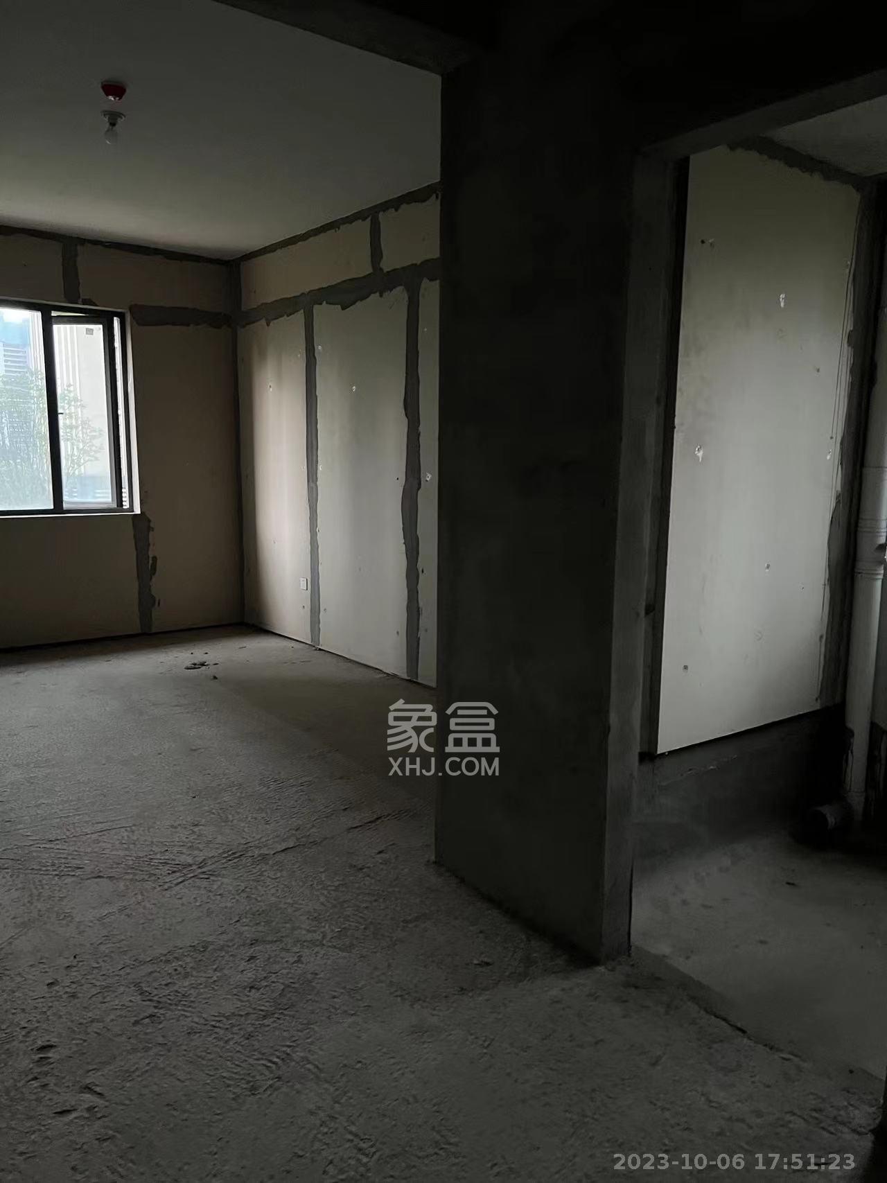 潇湘名城(新里程潇湘名城)   120.0㎡      8000.0元/月室内图