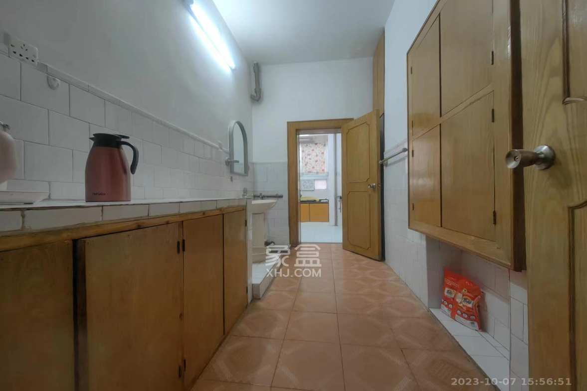 湘农桥社区 4室2厅2卫 3500.0元/月 湘农桥社区 4室2厅2卫 3500.0元/月室内图