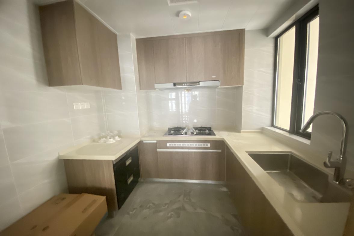 碧桂园翘楚棠  3室2厅2卫    2000.0元/月室内图1