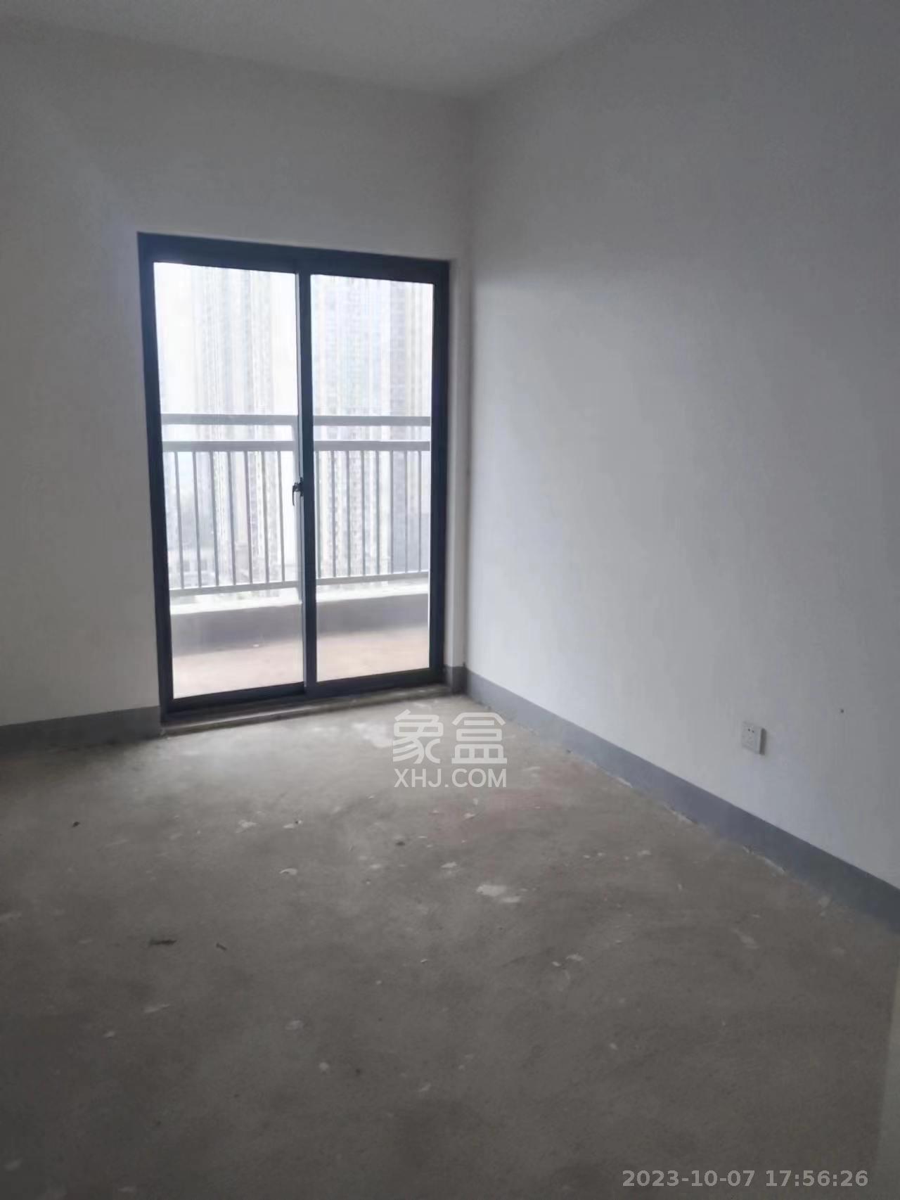 万达华府  3室2厅1卫    48.8万