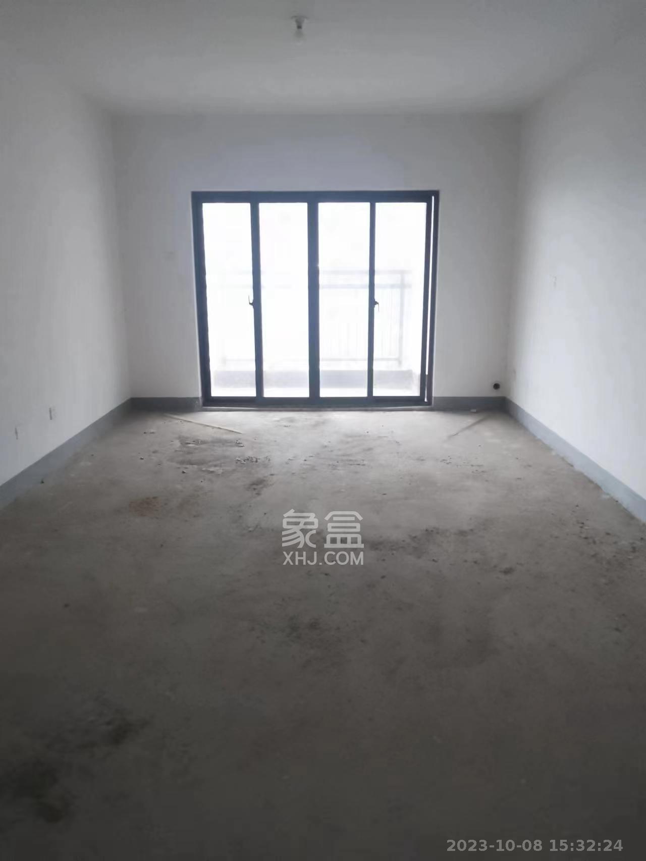 万达华府  3室2厅2卫    62.8万