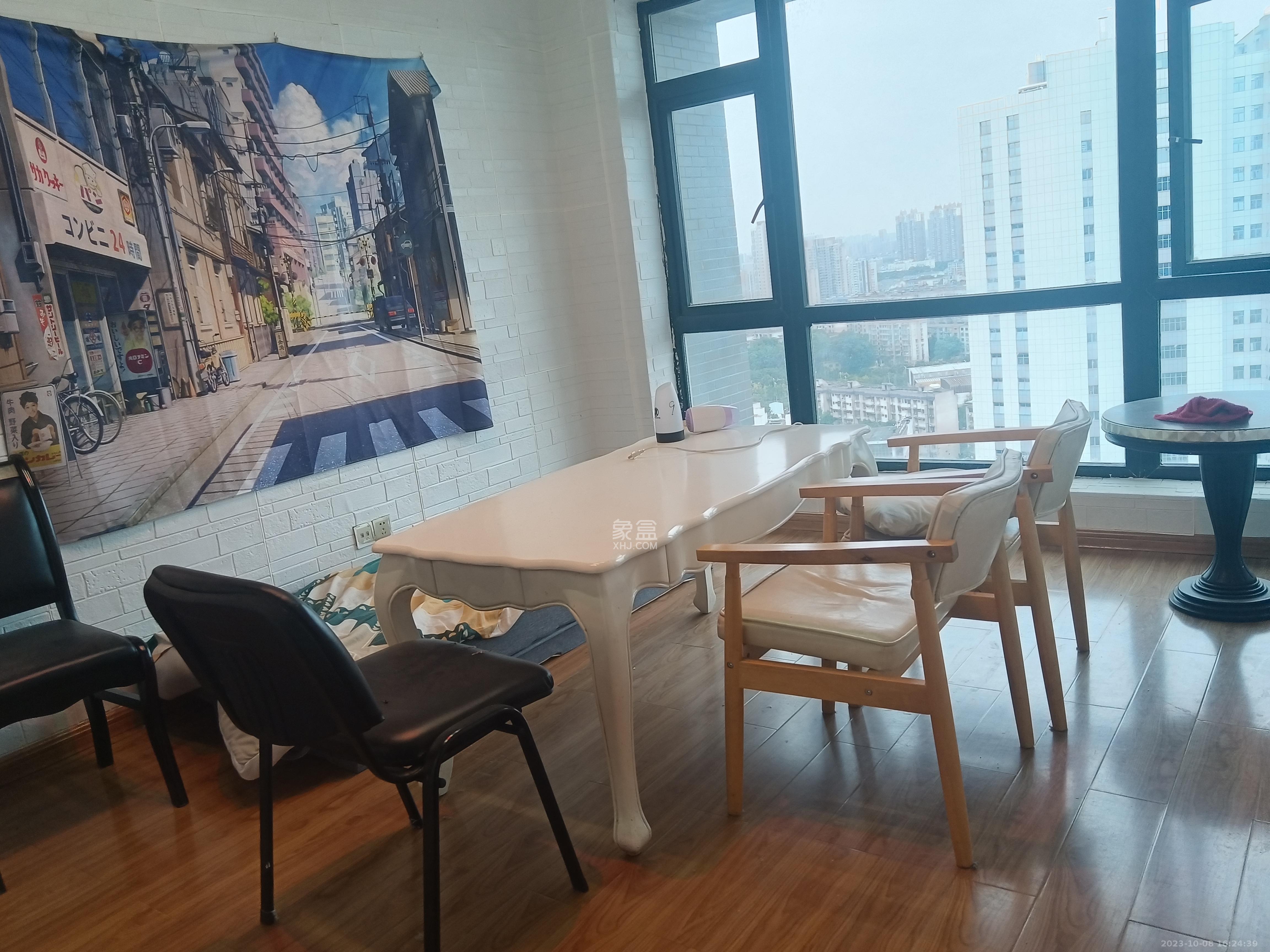 华翼府   189.0㎡      5500.0元/月室内图