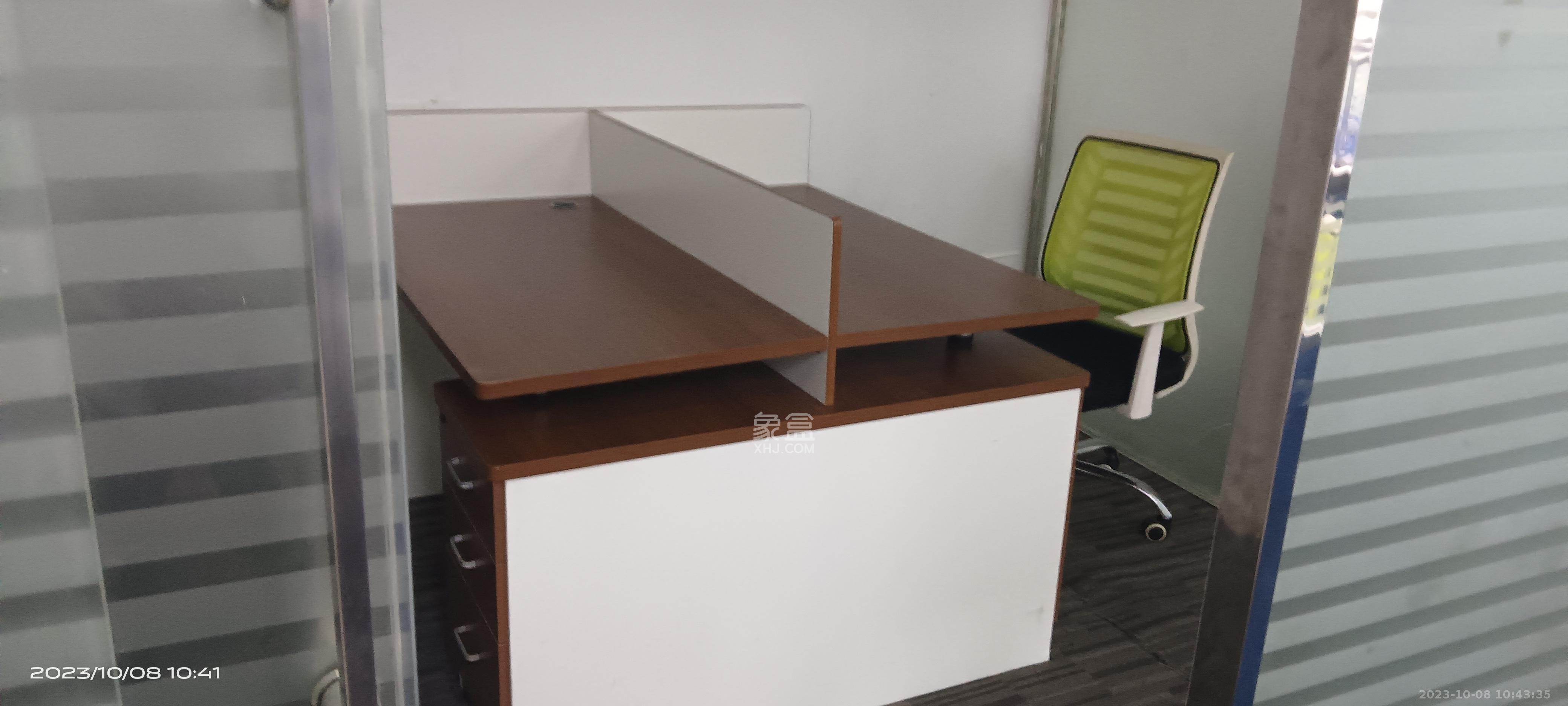 顺天国际财富中心   182.6㎡      4500.0元/月室内图