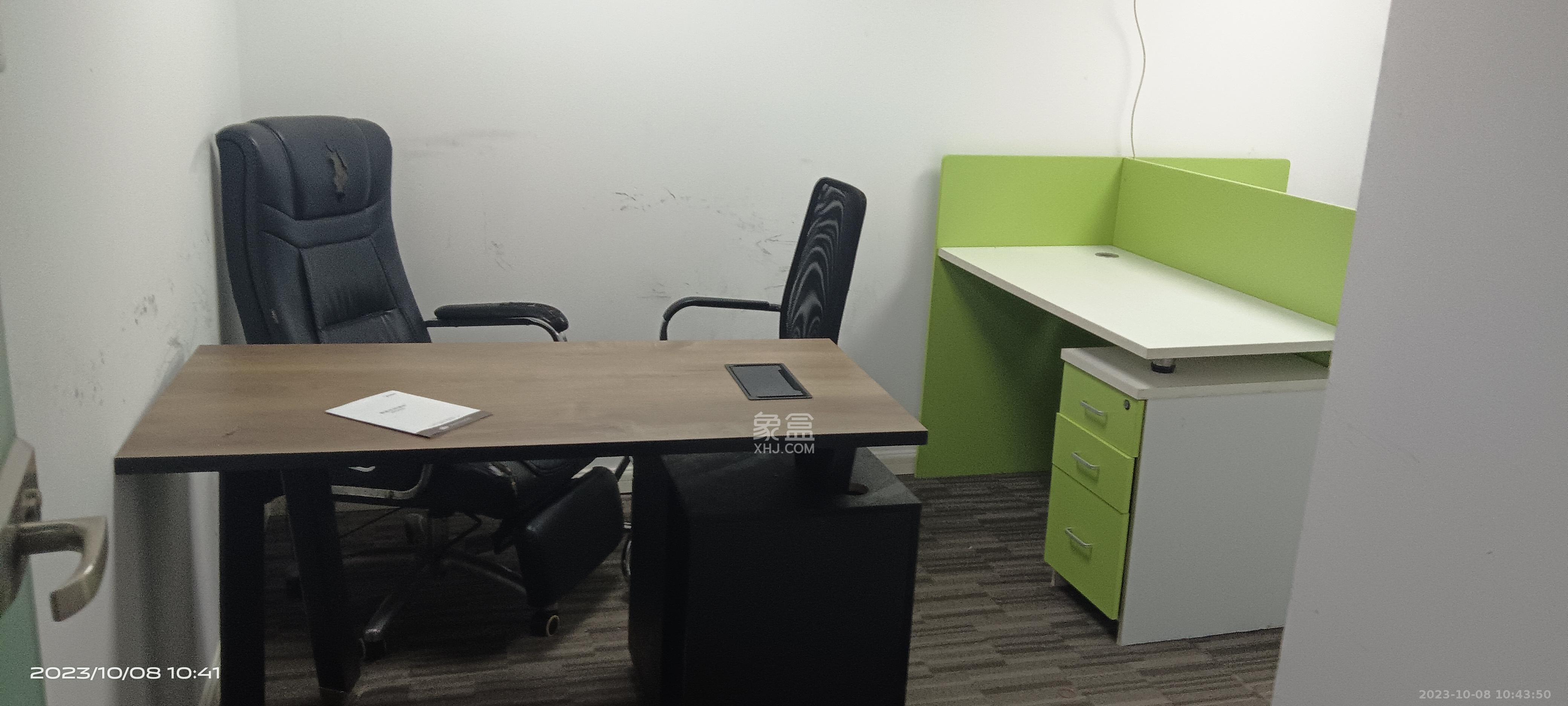 顺天国际财富中心   182.6㎡      4500.0元/月室内图