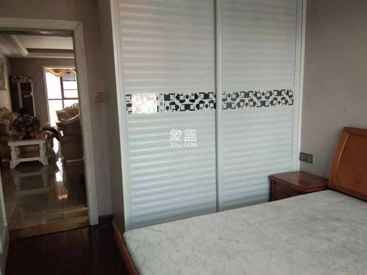 众一桂府  4室2厅2卫    108.8万室内图